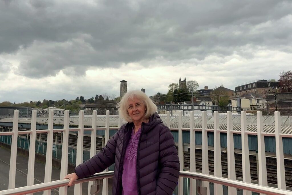 Ruth Jones MP at Newport station